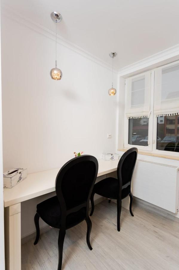 Apartament Carolyne Bistriţa Buitenkant foto