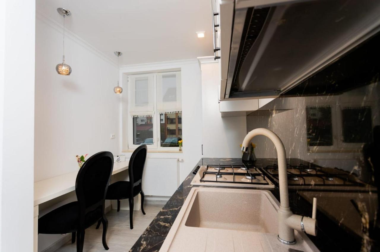 Apartament Carolyne Bistriţa Buitenkant foto
